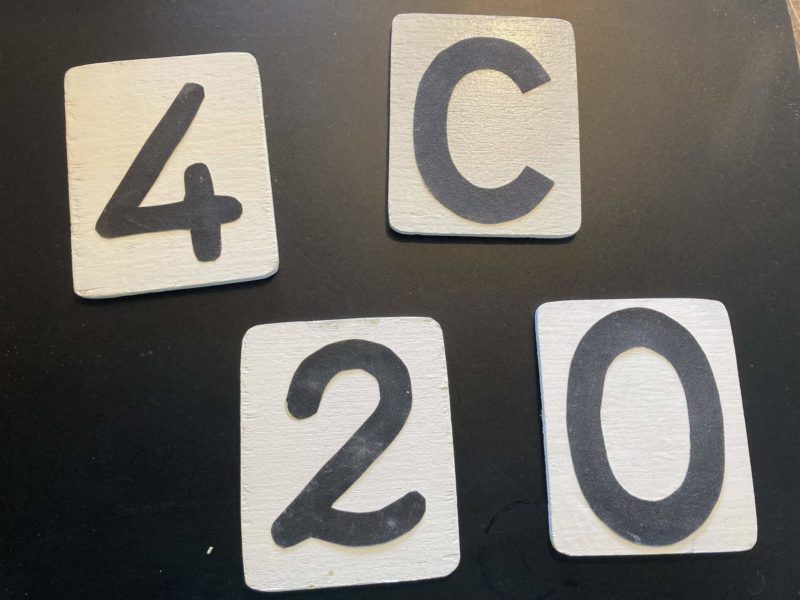Lettres et Chiffres rugueux